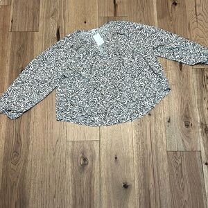 NWT H&M Floral Black and White Women's Top